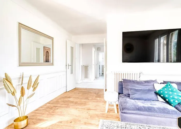 Grande Maison 160 M2 6 Chambres A Caen